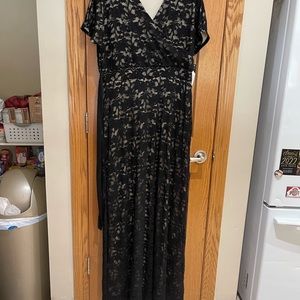NWT Lularoe Elegant XL Noelle Wrap Dress